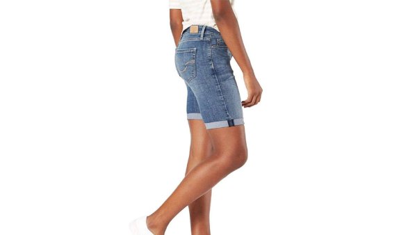 Signature by Levi Strauss & Co. Gold Label Women's Mid-Rise Bermuda Shorts