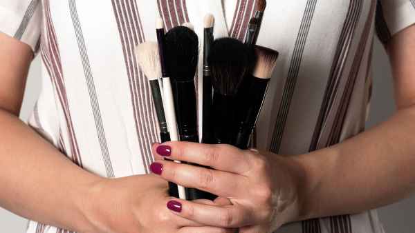 The Internet Responds in Outrage Over ‘I Can’t Breathe’ Makeup Looks
