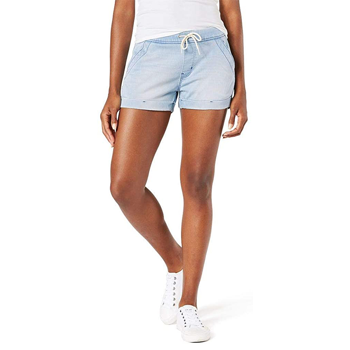 Signature by Levi Strauss & Co. Gold Label Women's Mid-Rise Pull-On Shorts