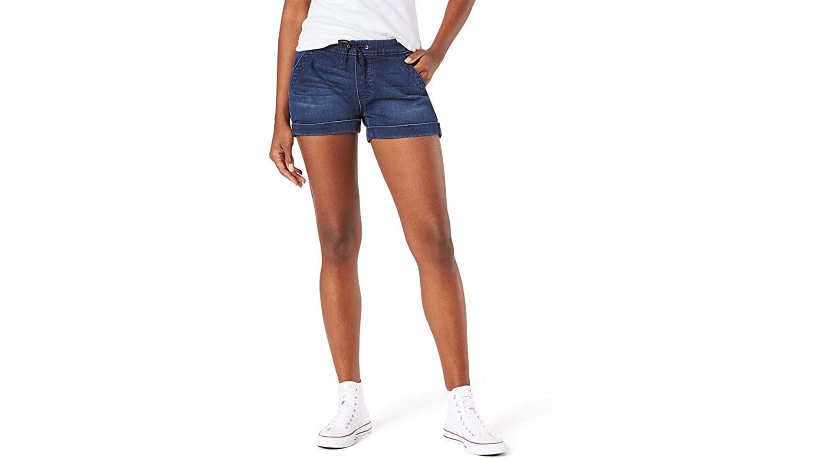 Signature by Levi Strauss & Co. Gold Label Women's Mid-Rise Pull-On Shorts