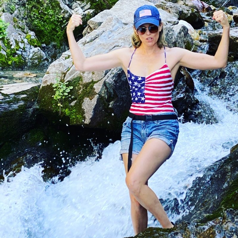 Elizabeth Banks More Stars Celebrated the 4th of July