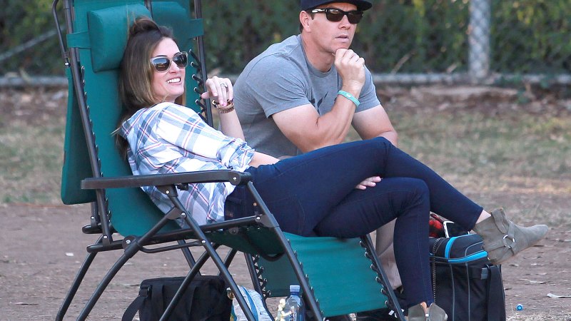 2015 Handyman Mark Wahlberg and Rhea Durham Relationship Timeline