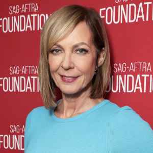 Allison Janney Debuts a Chic Gray Bob and We're Obsessed