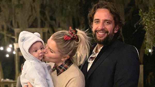 Amanda Kloots Shares Footage of Son Elvis Watching Videos of Late Dad Nick Cordero, Kissing Screen