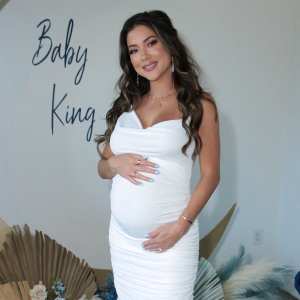 Arianny Celeste Celebrates Baby Shower