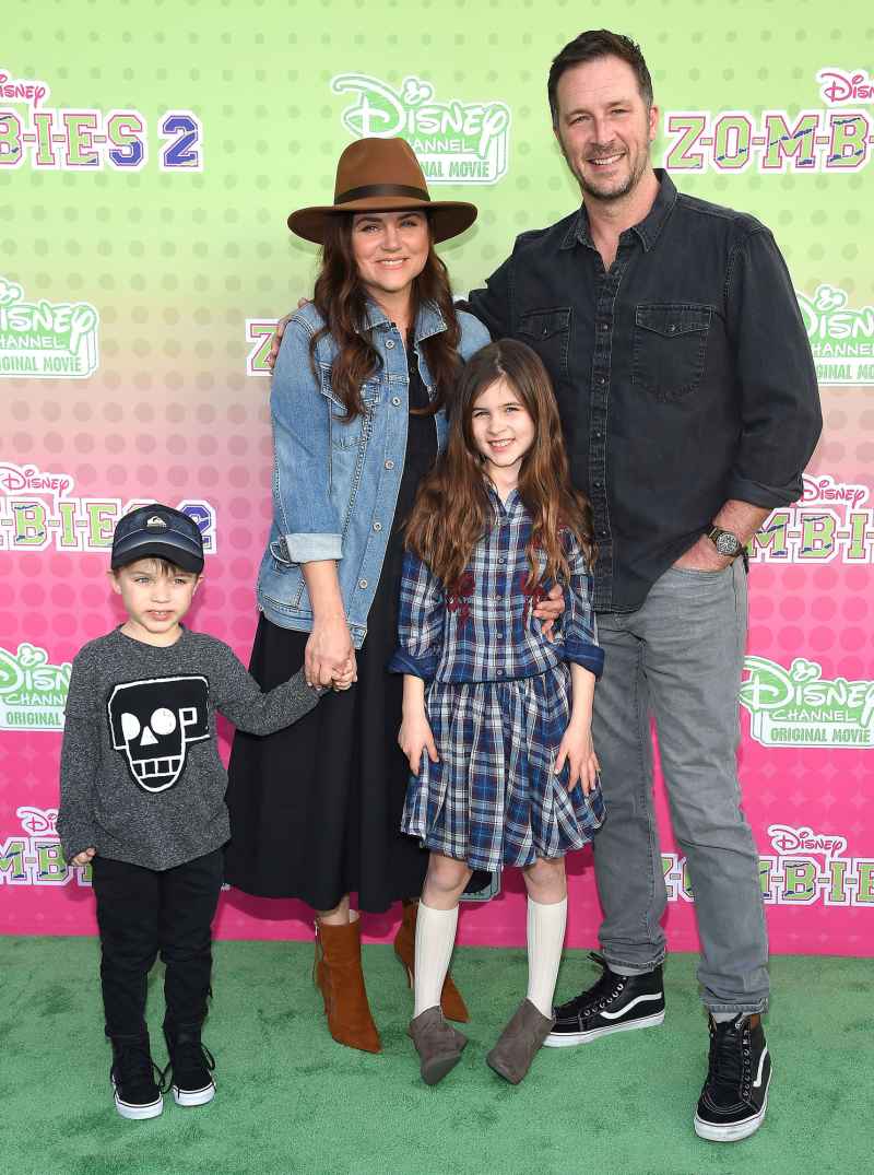 Brady Smith, Harper Smith and Holt Smith Tiffani Thiessen Says She Got Into a Groove After a Really Hard Start to Homeschooling
