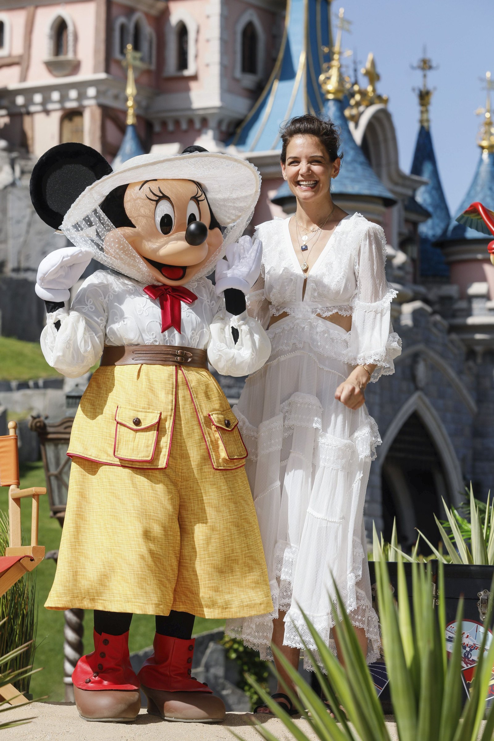 Katie Holmes Celebs Visit Disney Theme Parks