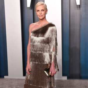 Charlize Theron Was Forced to Train 6 Weeks Longer Than Male Costars The Italian Job