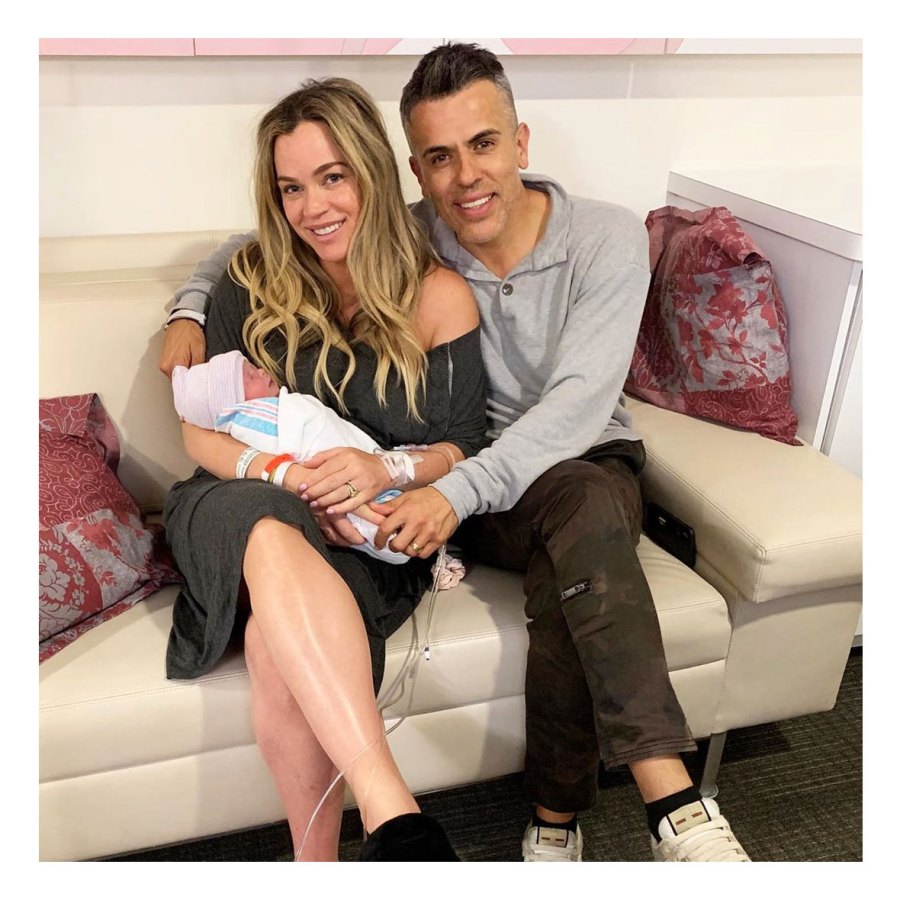 Debut Teddi Mellencamp Arroyave Daughter Dove Baby Album