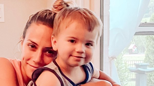 Jana Kramer Shares Tearful Selfie Jace Sleep Regression