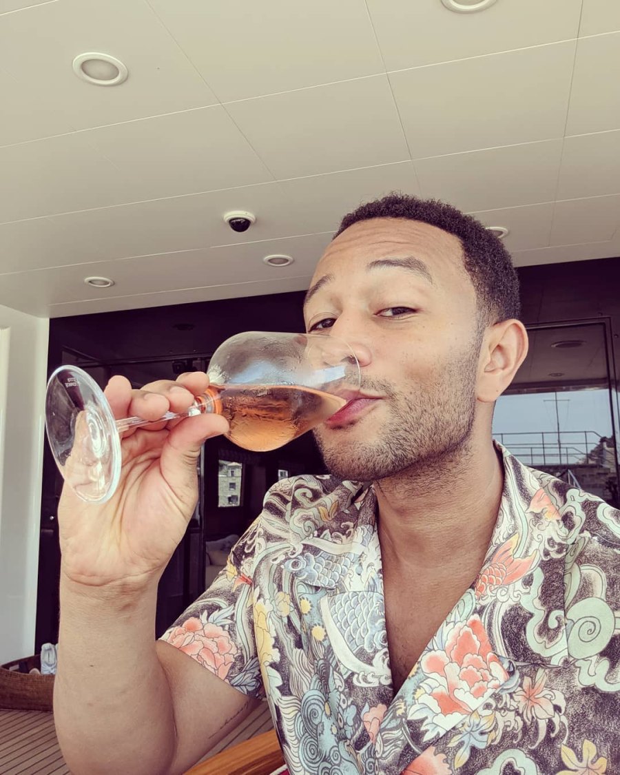 John Legend rose