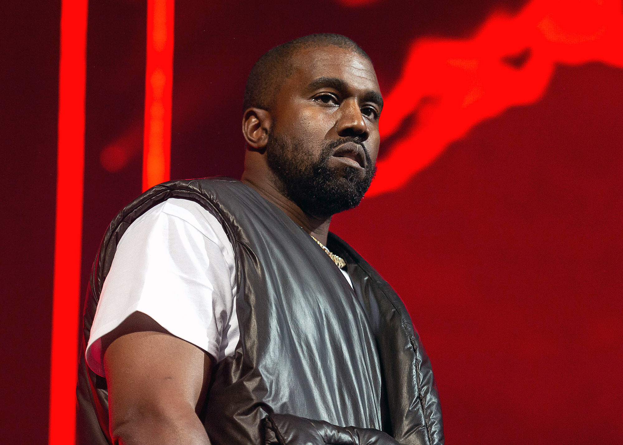 Kanye West S Album Donda Delayed On Release Day Twitter Reacts