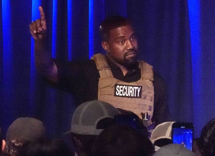 Kanye West Shares Photo With 4 Kids Following South Carolina Campaign Rally
