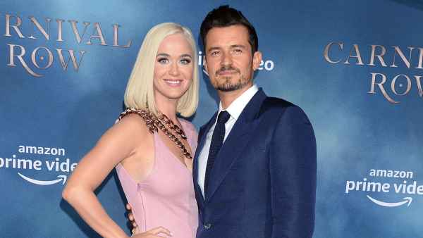 Pregnant Katy Perry Shows Growing Baby Bump at Beach With Orlando Bloom, Karlie Kloss and Joshua Kushner