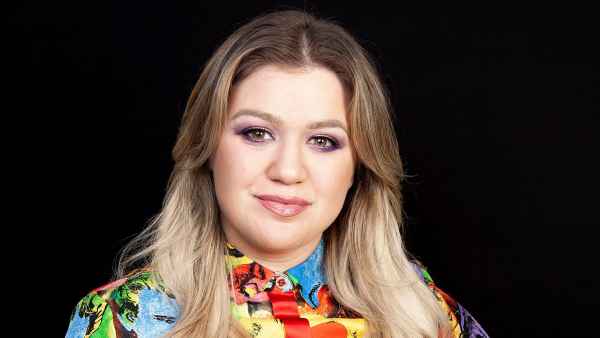 Kelly Clarkson Feels Like Hope Is Lost