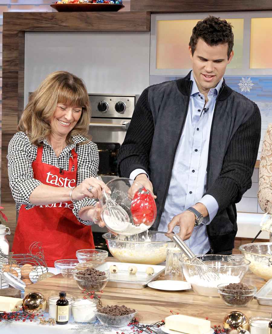 Kris Humphries cooking with mom GMA