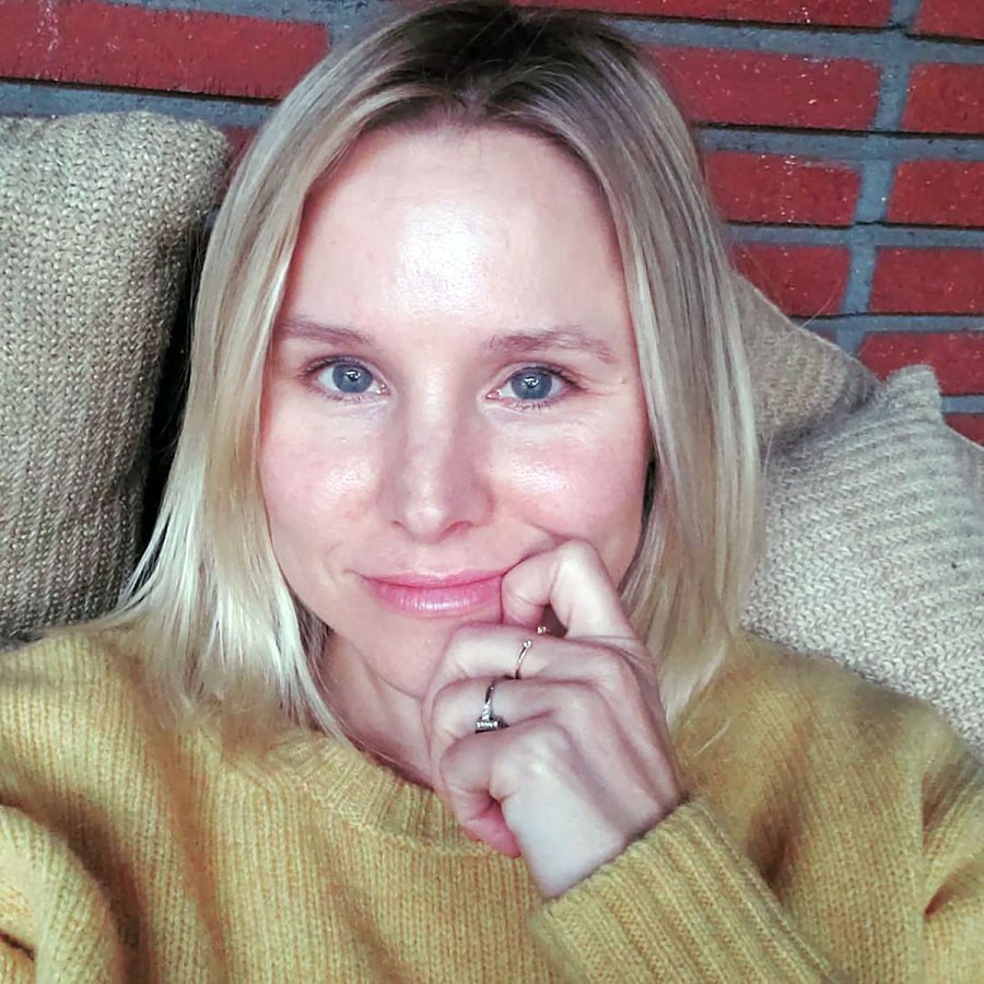 5 Times Kristen Bell Proved She Looks Flawless Makeup-Free: Pics