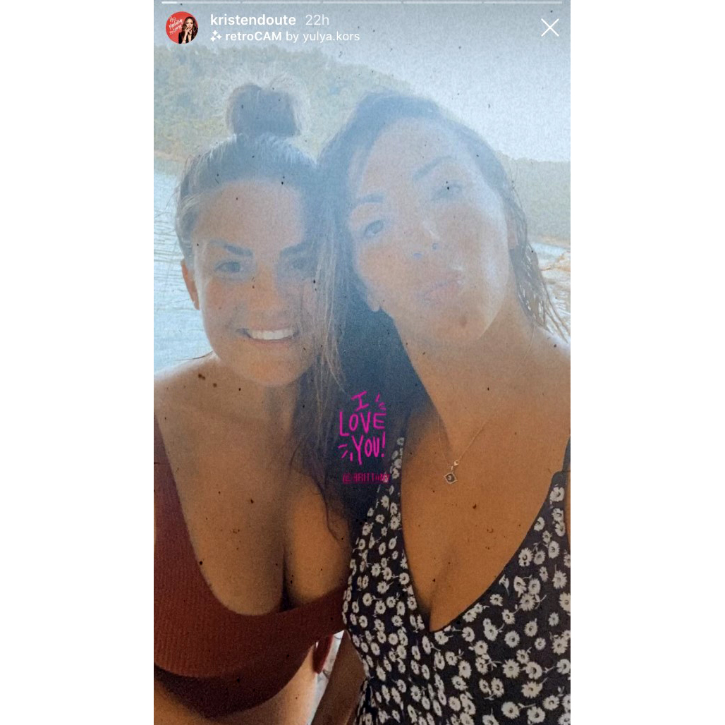 Kristen Doute Hangs With Jax Taylor Brittany Cartwright in Kentucky Lake Photos