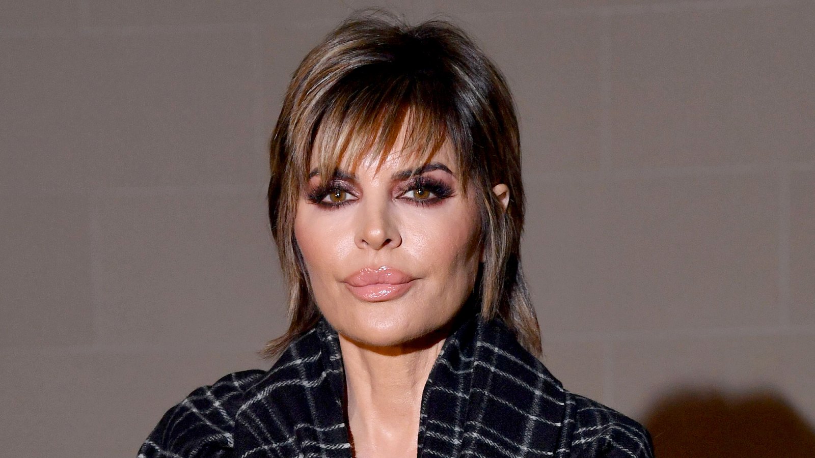 Lisa Rinna Responds to Negative Feedback Over Her Nude Birthday Post