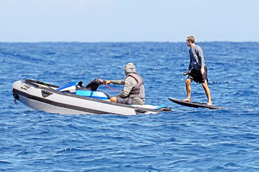 Mark Zuckerberg Spooks the Internet With Too Much Sunscreen on His Face in Hawaii