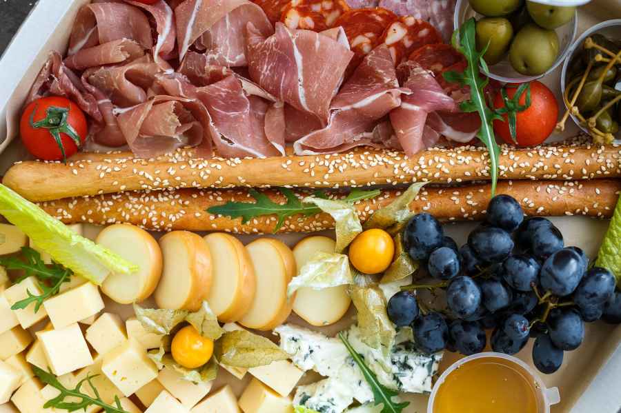 Meat, Cheese and Nuts Kourtney Kardashian Keto-Friendly Snacks