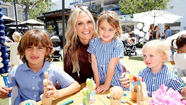 Molly Sims with her children Scarlett May Stuber, Grey Douglas Stuber and Brooks Alan Stuber