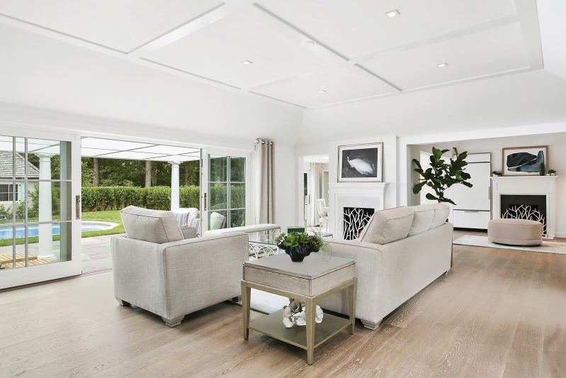 Rachael Ray Sells Her Hamptons Home 3.25 Million