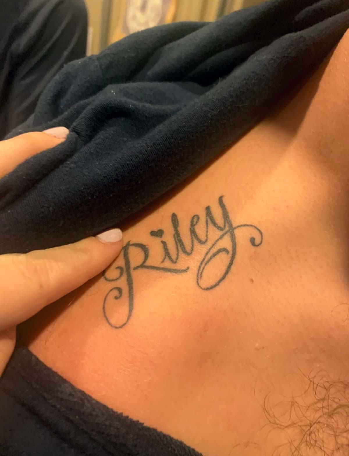 Naya Rivera of Glee with her Hebrew wrist tattoo; Ahavah = Love. | Glee  tattoo, Body mods, Body tattoos