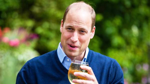Royals Drinking Beer See Prince William Duchess Kate and More Raise a Glass