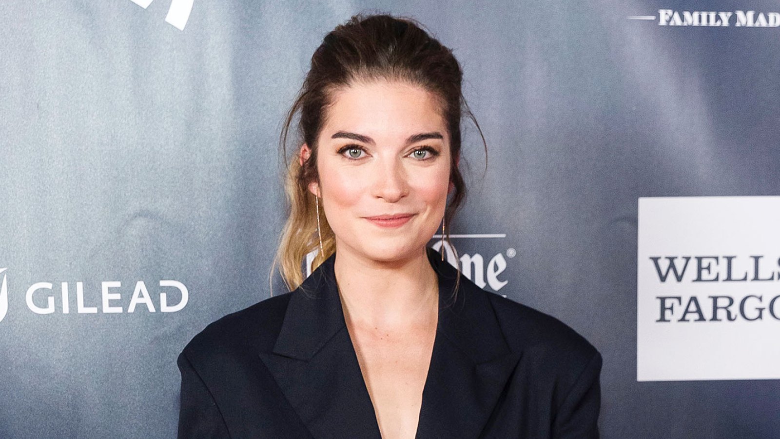 Annie Murphy Was Diagnosed With Depression After 'Schitt's Creek' Ended
