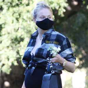 Sophie Turner baby bump July 2020