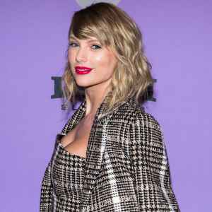 Taylor Swift Announces Is Dropping Surprise Album Folklore in 24 Hours