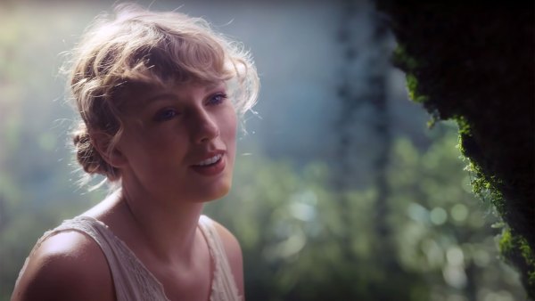 Taylor Swift Did Her Own Hair and Makeup for the 'Cardigan' Music Video