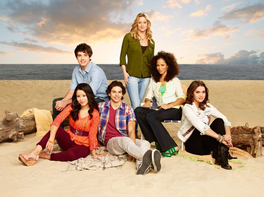 The Fosters Cast Celebrity Charity