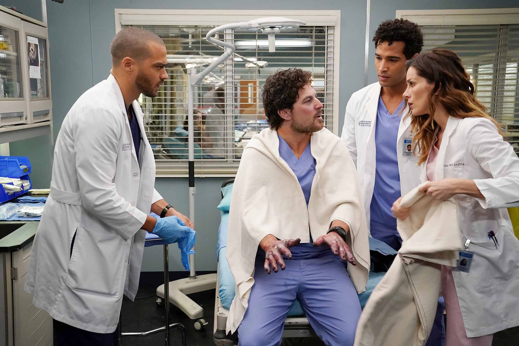 Greys Anatomy Stefania Spampinato Joins Station 19