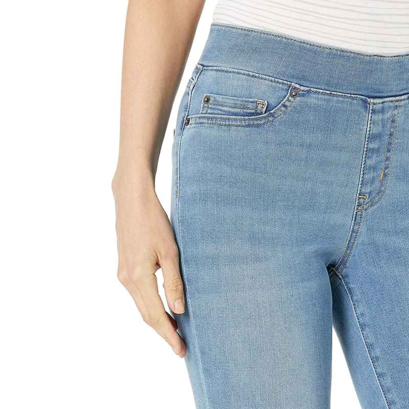 Amazon Essentials Stretch Jeggings Are Incredibly Convincing
