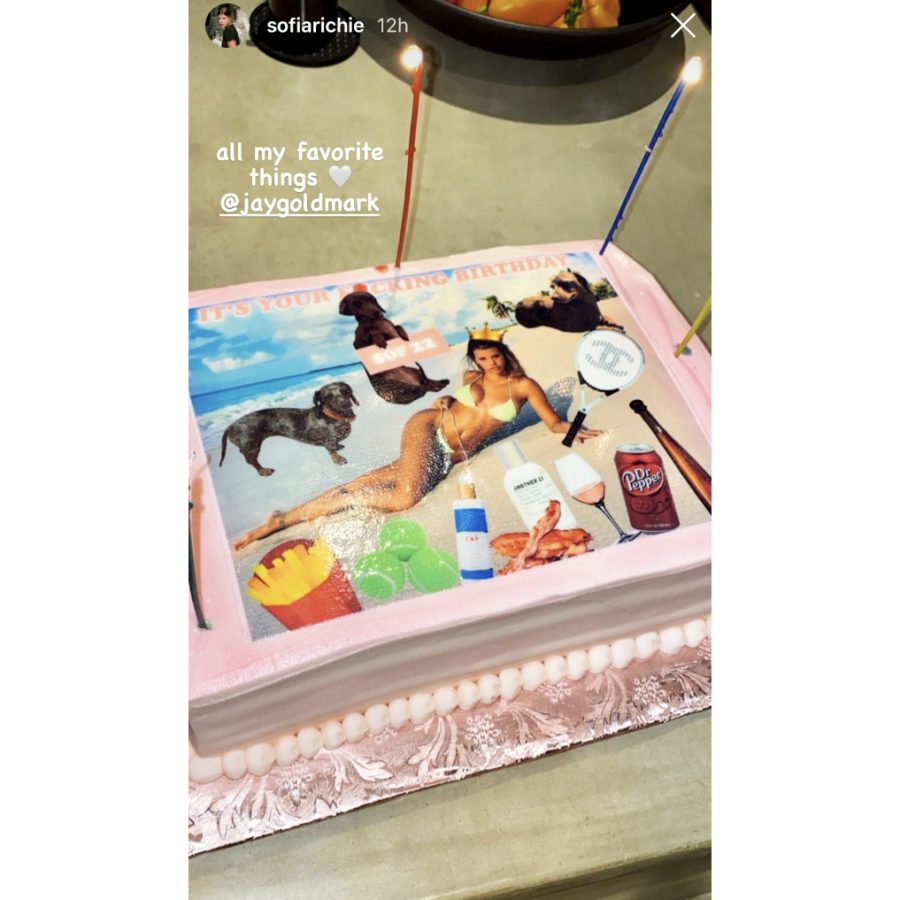 Birthday Cake Everything Sofia Richie Is Eating on Her 22nd Birthday Vacation