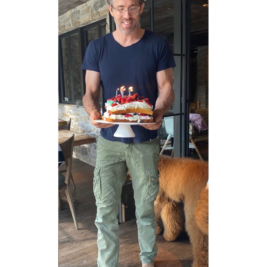 Blake Lively Celebrates Her 33rd Birthday With a Homemade Cake, Ryan Reynolds' Biceps and More