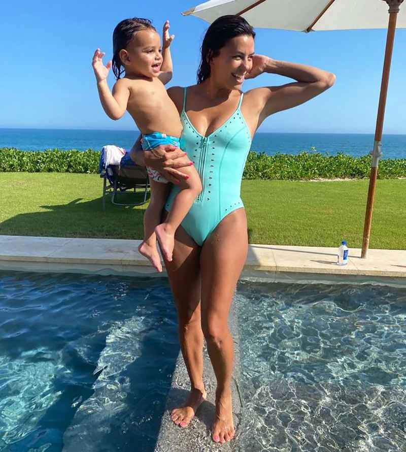 Summer Swimming! Eva Longoria's Son, More Celeb Children Playing in Pools