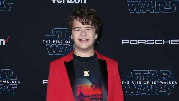 Gaten Matarazzo Working as a Food Runner