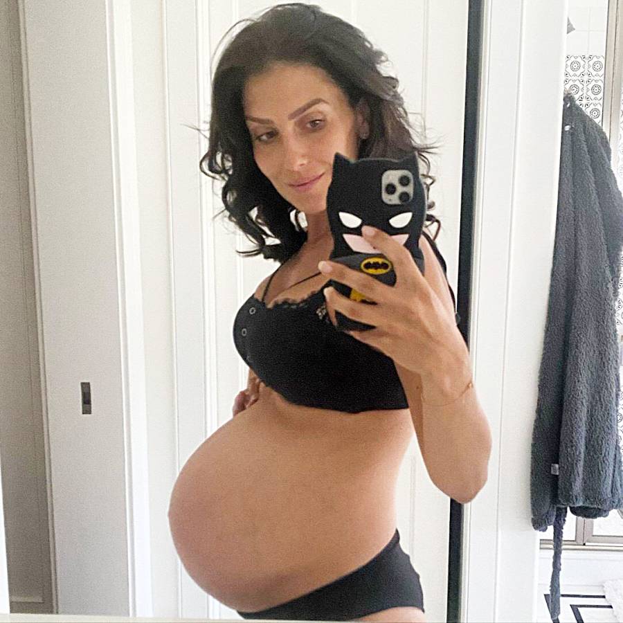 Hilaria Baldwin Baby Bump Is Getting Big Low