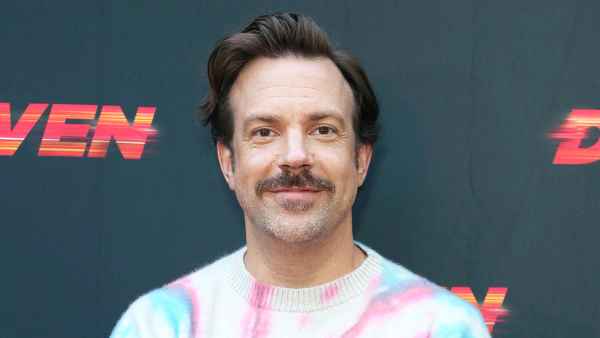 Jason Sudeikis 3-Year-Old Daughter Daisy Is Declaring That She Is Pregnant