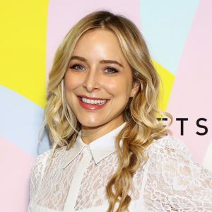 Jenny Mollen Lets Mom-Shamers ‘Roll Off’ Her Back Raising Her and Jason Biggs’ 2 Sons