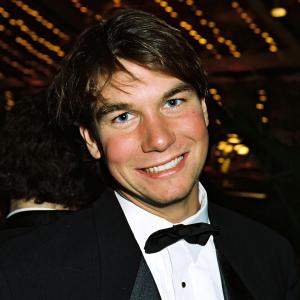 Jerry O’Connell Rented a Tux for a Golden Globe 'Jerry Maguire' Party