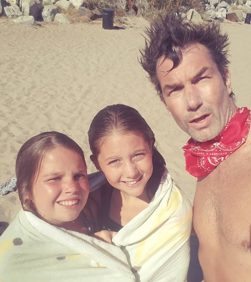 Jerry O'Connell beach day kids selfie