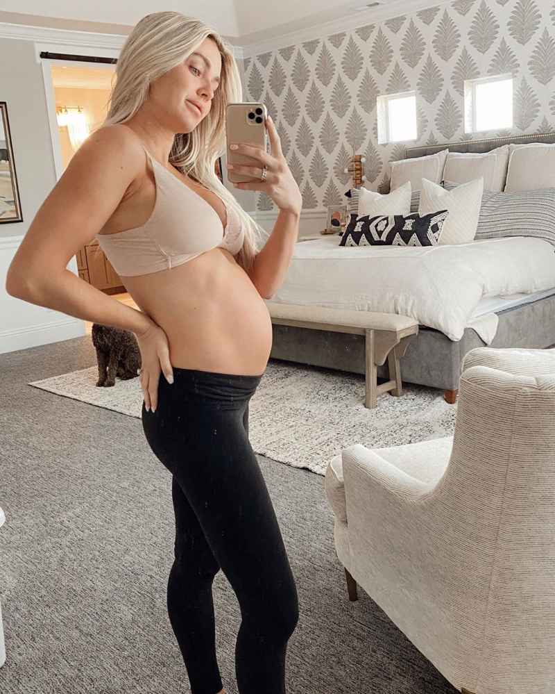 Lindsay Arnold 3rd trimester baby bump