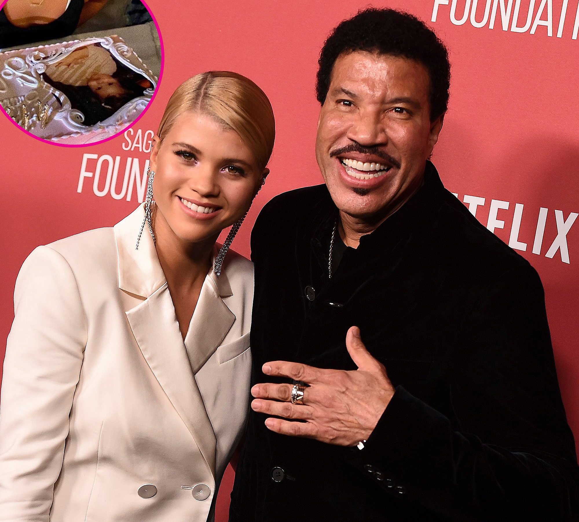 Lionel Richie Bakes a Pink Cake for Daughter Sofia's 22nd Birthday p