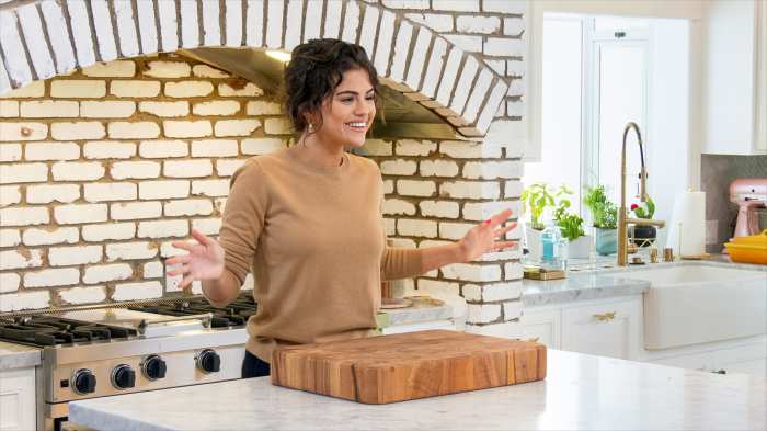 Selena Gomez Gets Distracted From Cooking Show After Call From ‘Cute Boy’