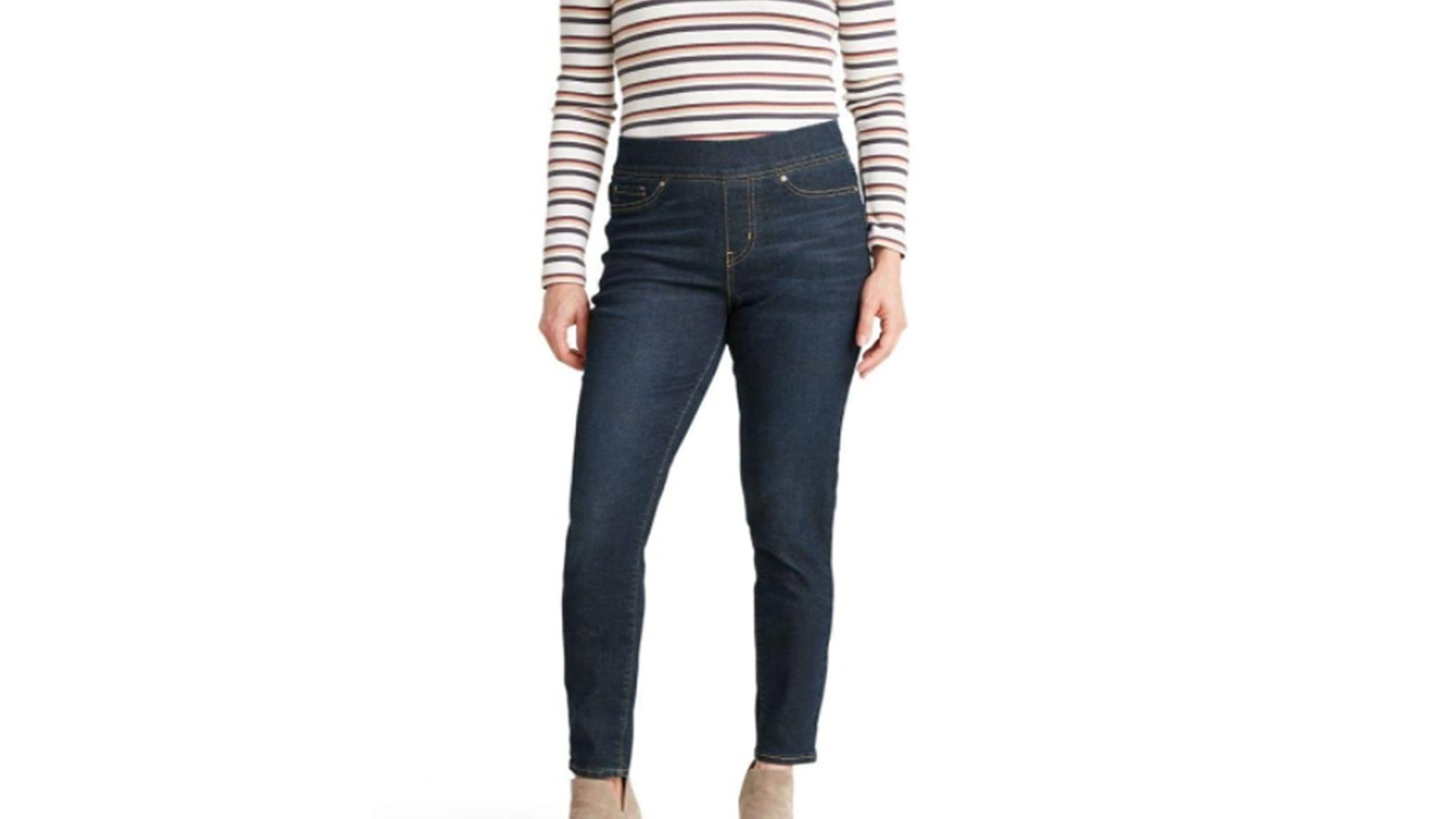 Signature by Levi Strauss & Co. Gold Label Women's Totally Shaping Pull-on Skinny Jeans