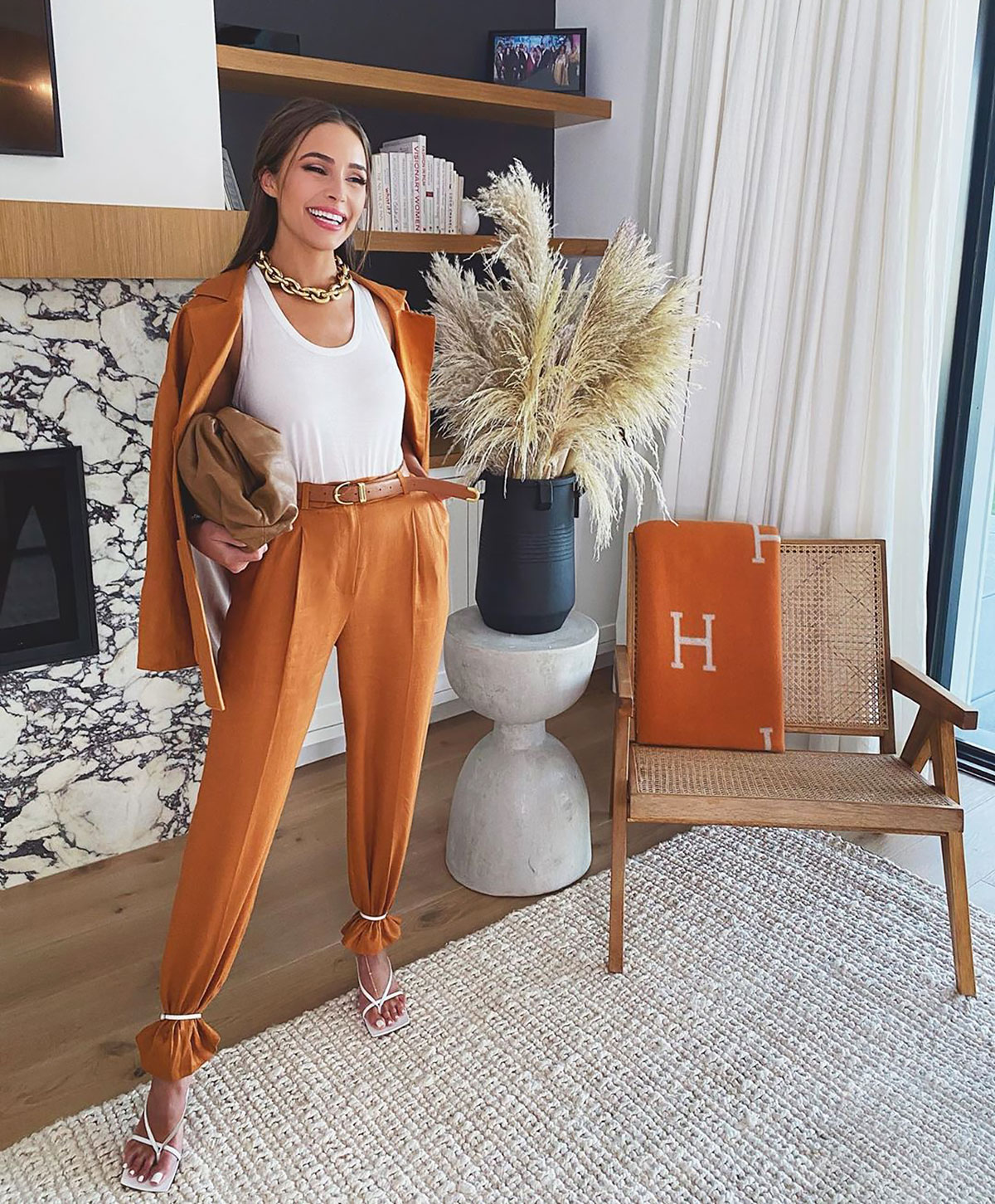 See the Stars' At-Home Style - Olivia Culpo